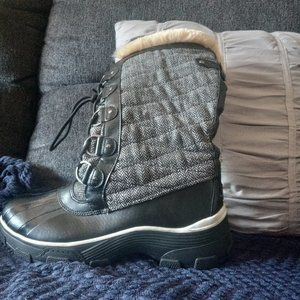 Brand New Boots, Women Size 9-Never Worn